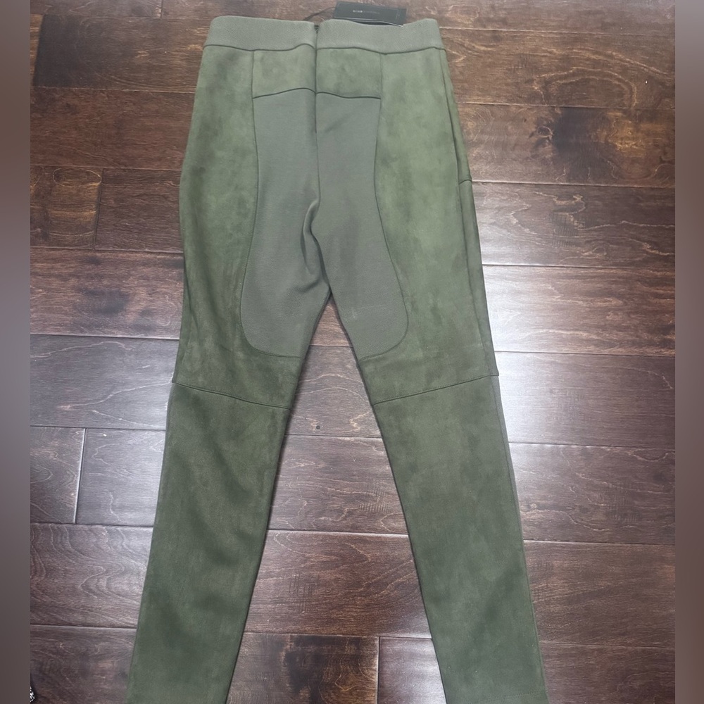 BCBGMaxAzria women Forest Green Joggers